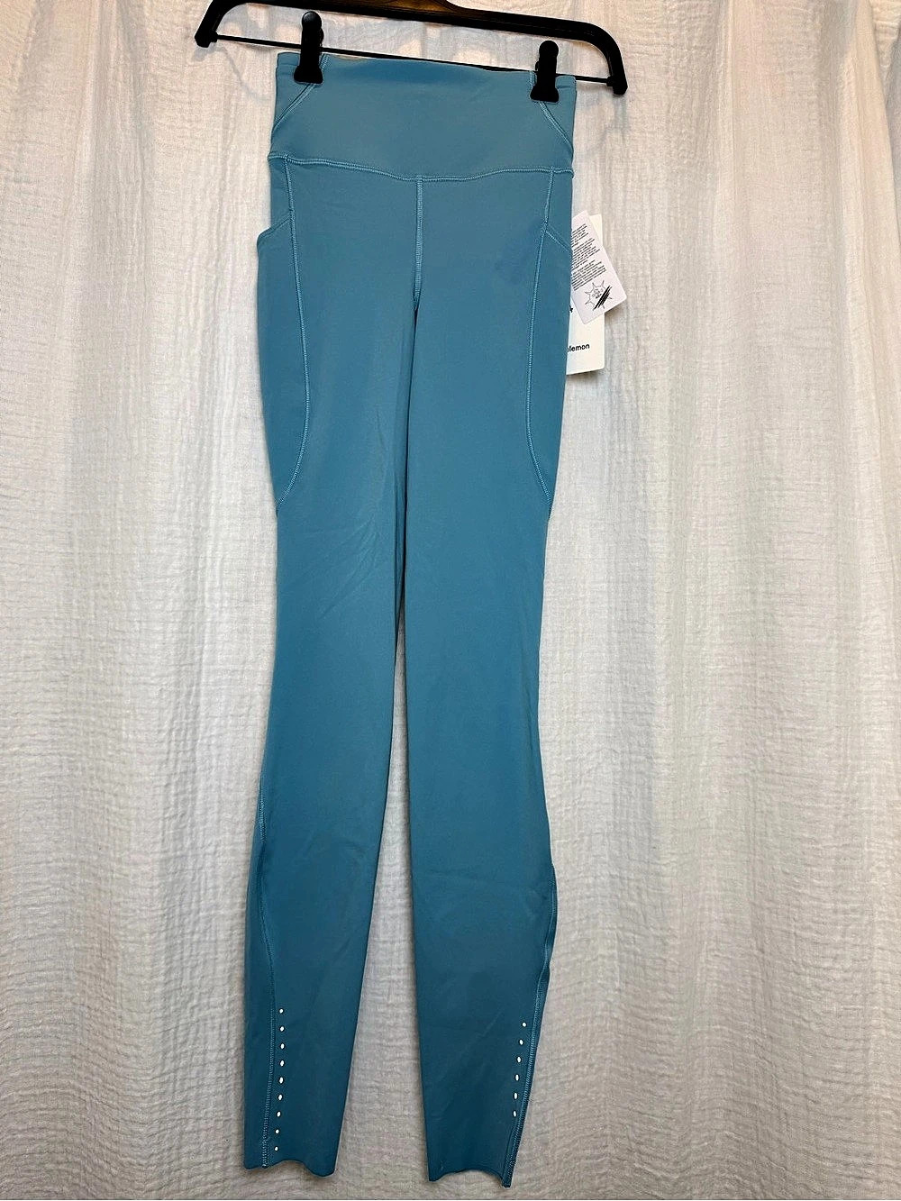Lululemon Fast and Free HR Tight 28" *Pockets - Washed Blue - Size 2